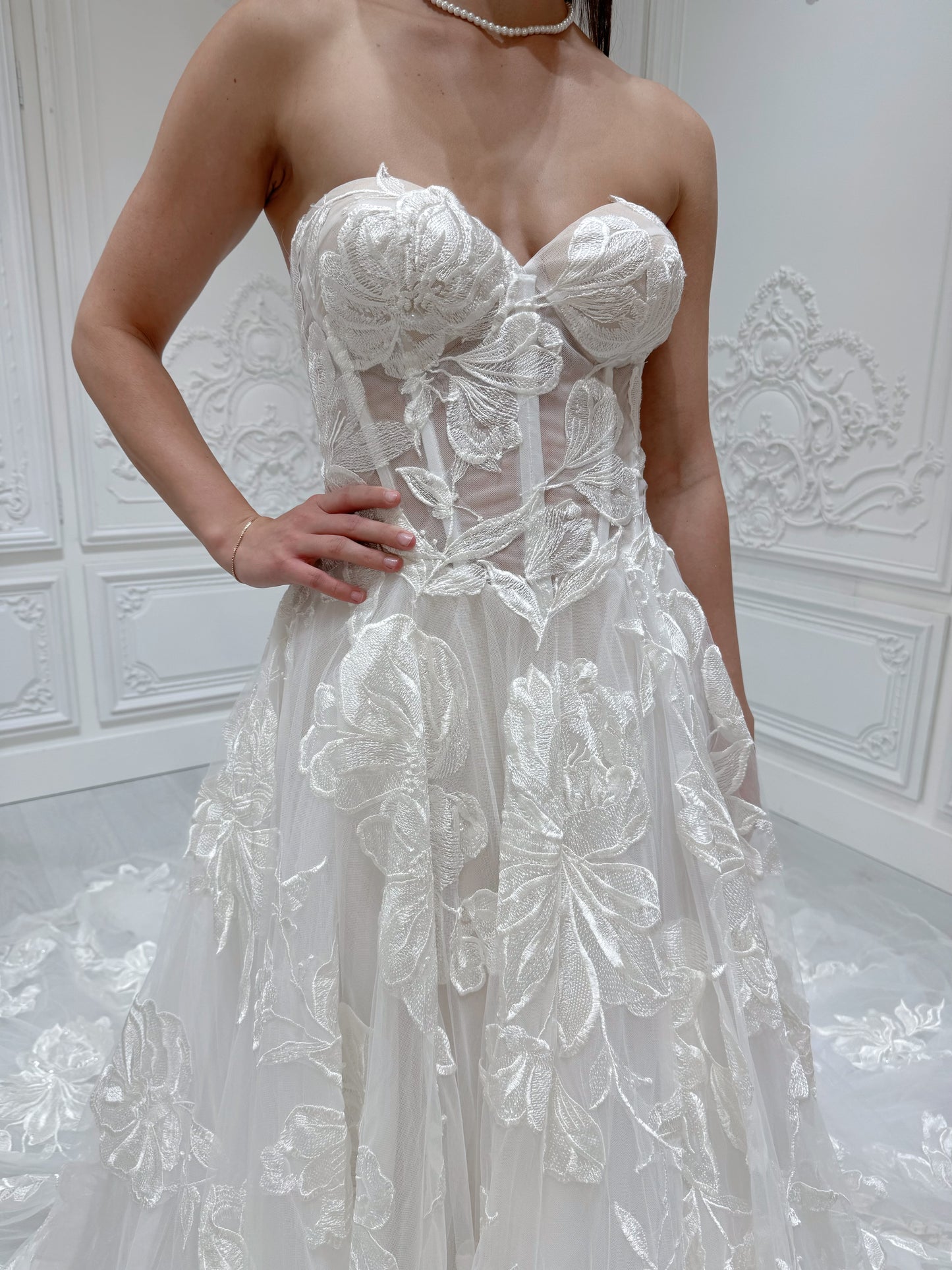 Stock Sale! Custom-made 3D big floral strapless ivory Aline wedding dress