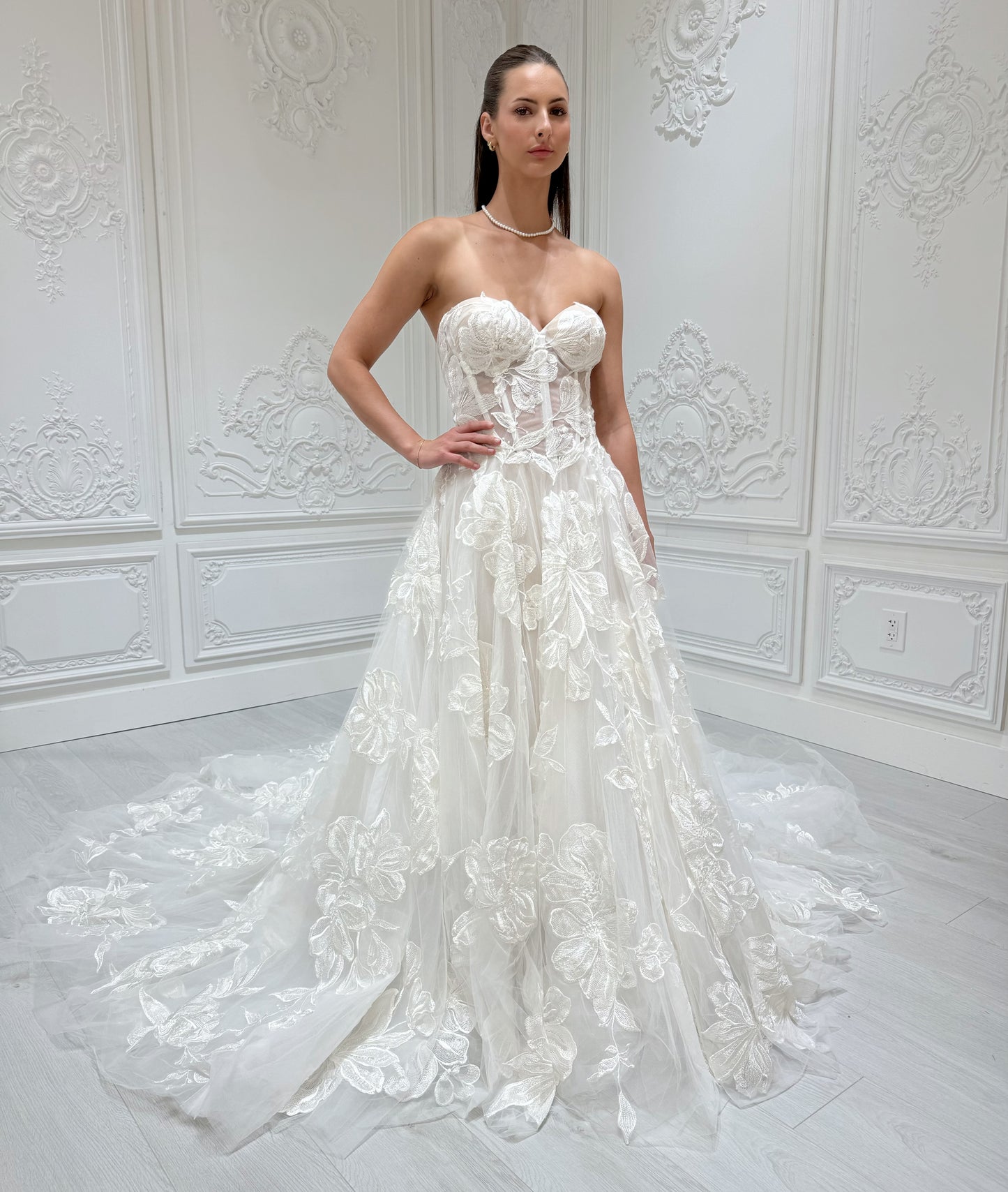 Stock Sale! Custom-made 3D big floral strapless ivory Aline wedding dress