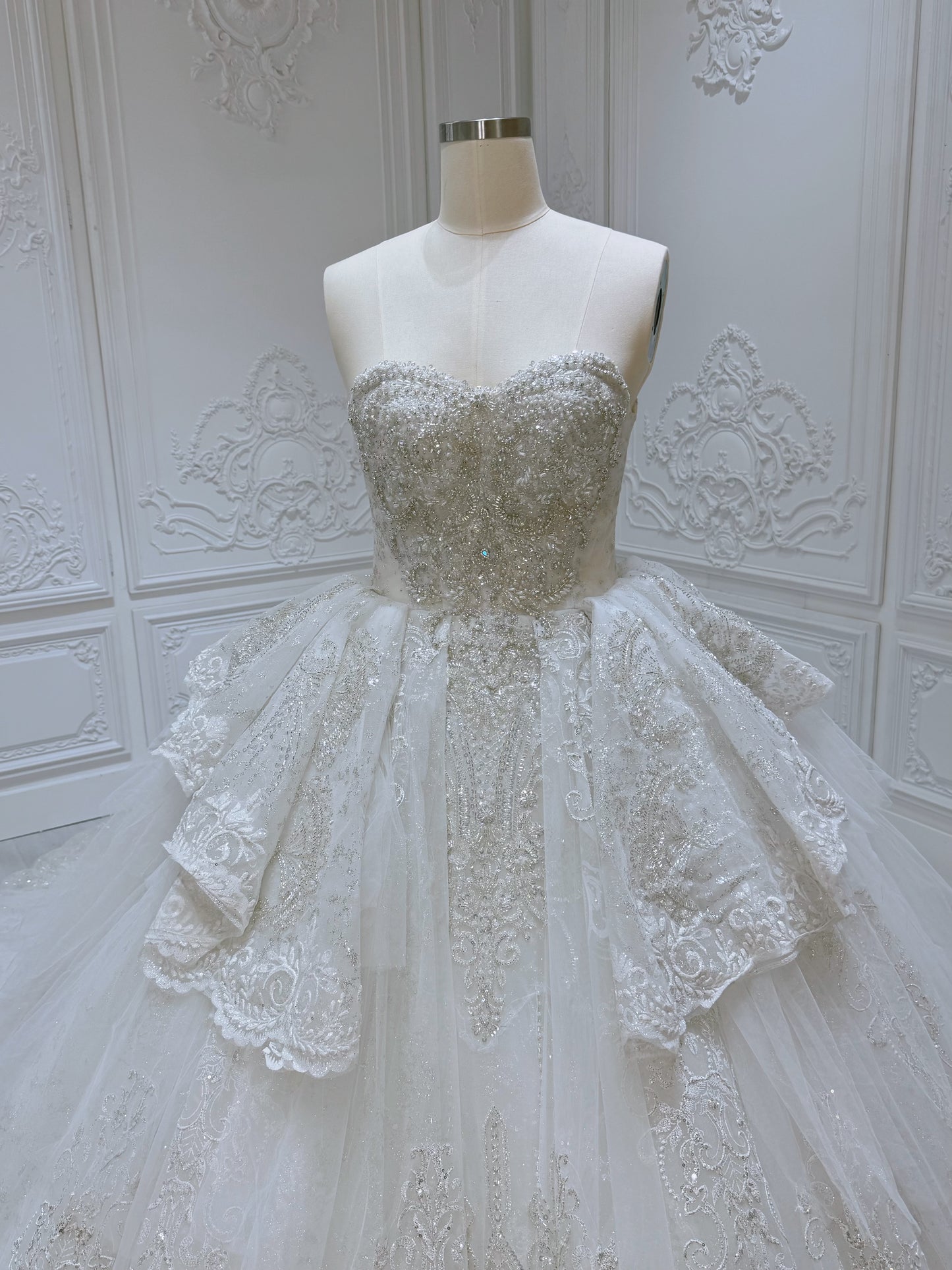 Stock clearance! Size 10 of luxury beading strapless sparkling princess ballgown royal wedding dress with detachable long sleeve and neck piece!